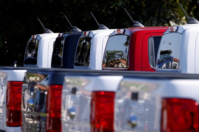 Parts shortages, high gas prices weigh on U.S. auto market