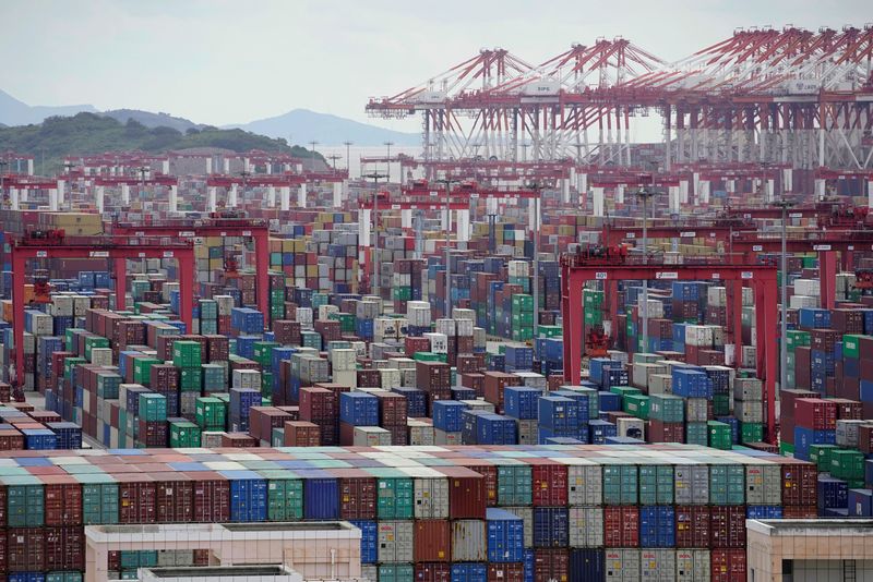 Soaring imports deepen EU's China trade deficit - Eurostat