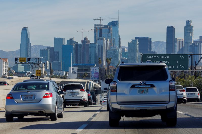 U.S. boosts fuel efficiency rules as Biden reverses Trump rollback