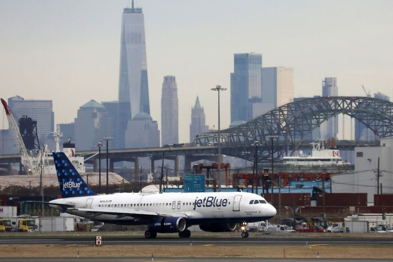 New York Man Sentenced for Groping Woman on Flight Into Newark Airport