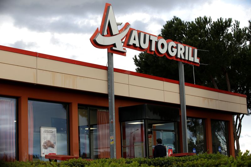 Benettons could cut stake in Autogrill business