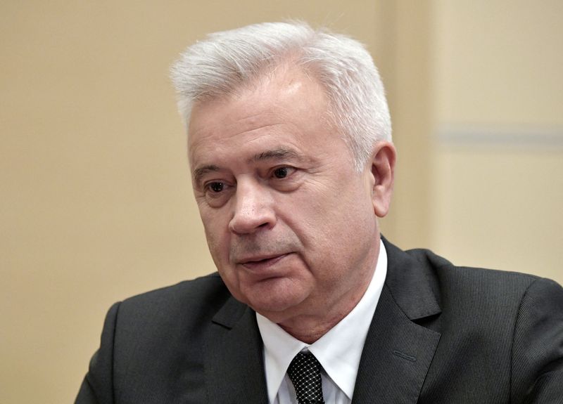 Lukoil's Alekperov, supporter of Russia-OPEC ties, resigns