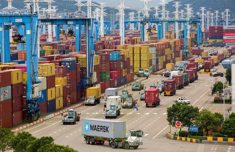 White House adviser Singh suggests U.S. could lower tariffs on Chinese goods