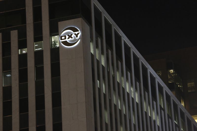 ISS backs call for emissions reductions targets at Occidental Petroleum
