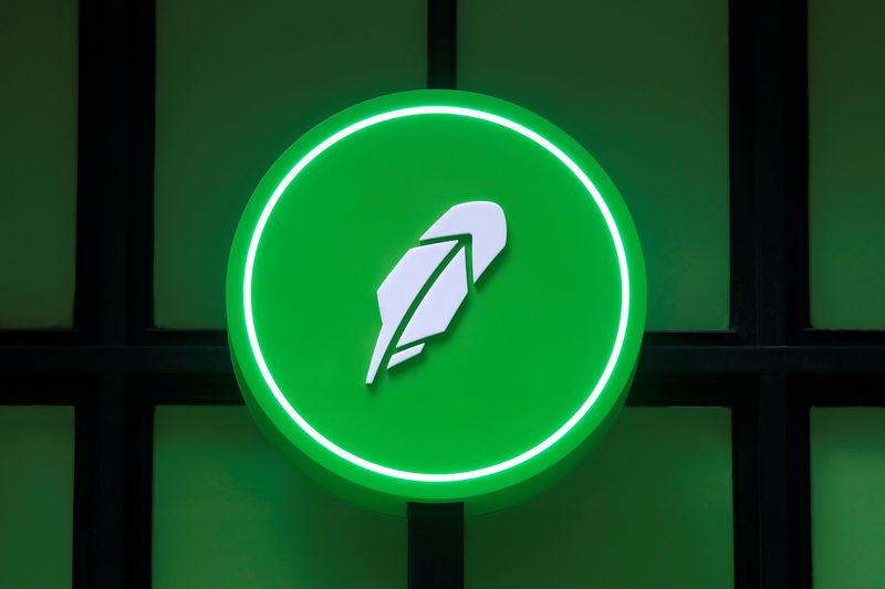 Robinhood to cut its workforce by 9%