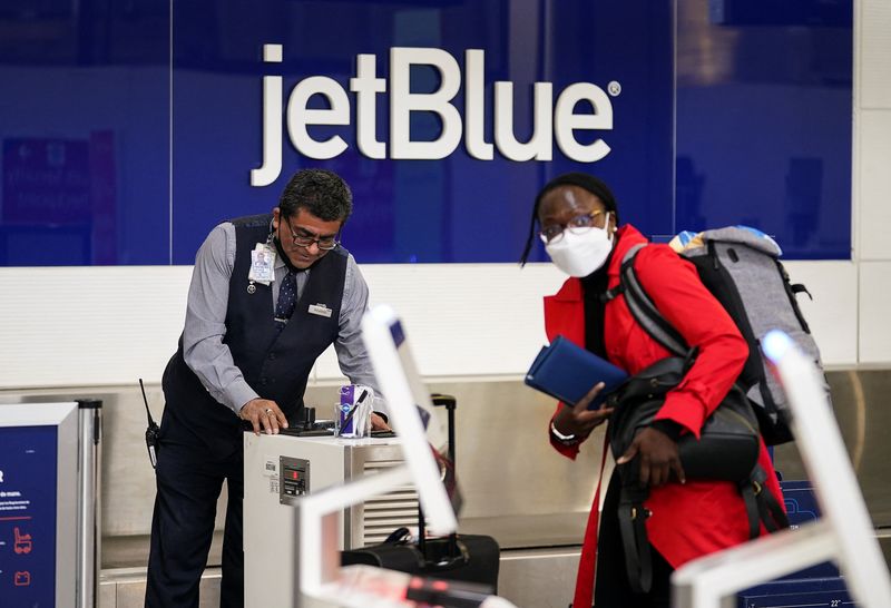 JetBlue shares fall as airline cuts summer flight schedule