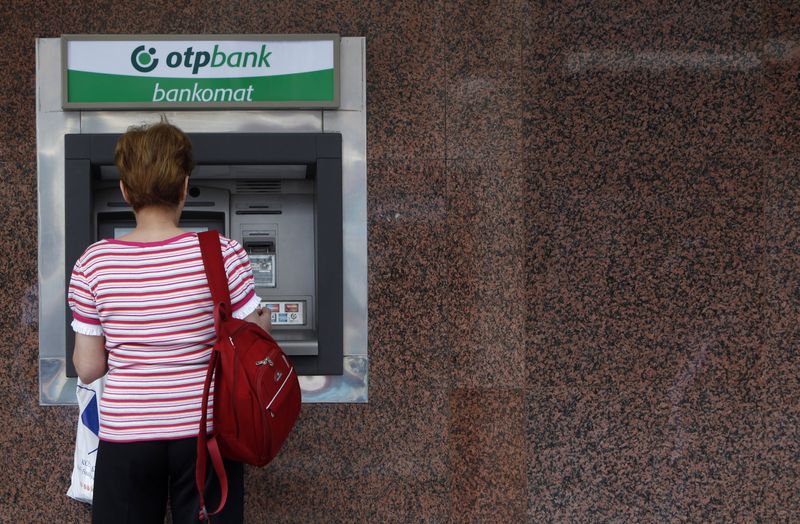 Hungary's OTP Bank "pressured" by Ukraine to sell Russian unit, CEO says