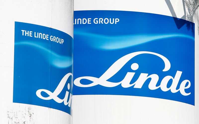 Linde ups low end of 2022 earnings view despite cuts to Russian ops