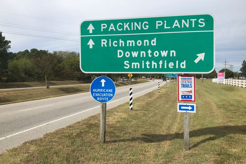 Meatpackers convinced Trump officials to keep plants running during COVID crisis -U.S. House report