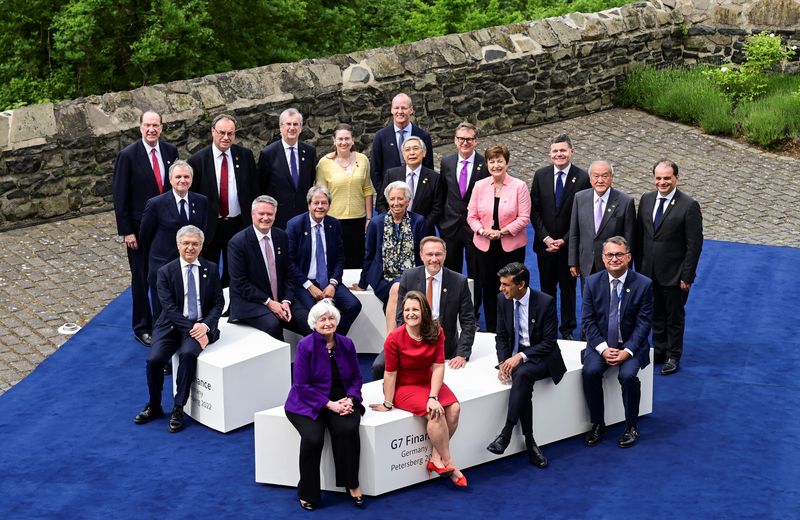 G7 finance leaders reaffirm FX commitment in communique