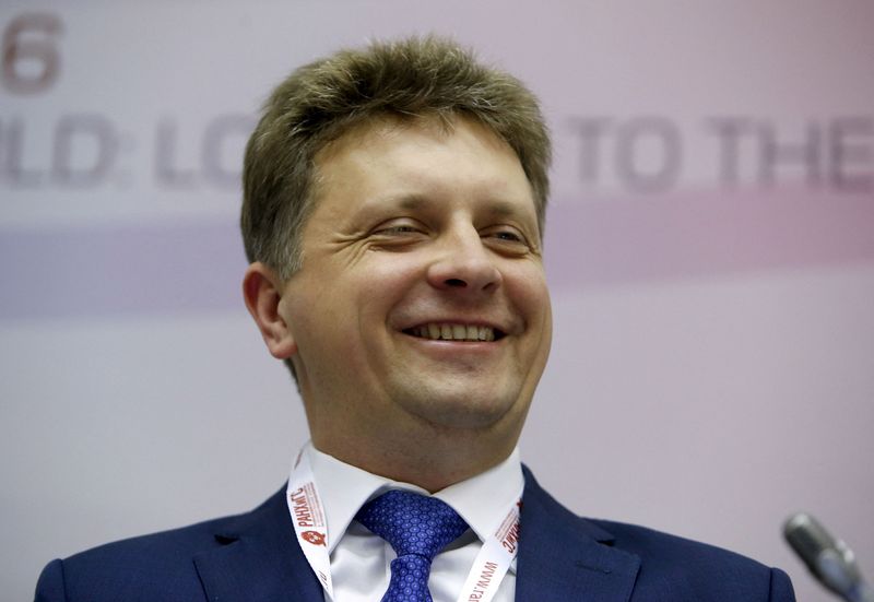 Russia's Avtovaz names ex-transport minister as CEO after Renault exit