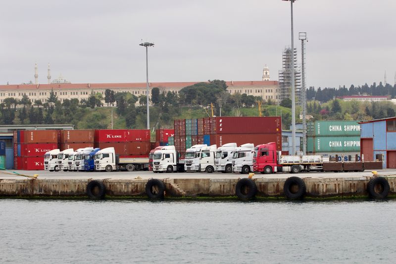 Turkish 2022 trade deficit leaps 138% to $110.2 billion -ministry