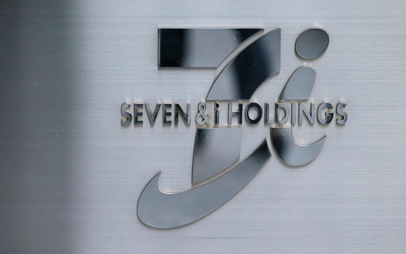 Exclusive-ValueAct calls for Seven & i to spin off 7-Eleven retail chain