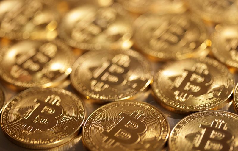 EU lawmakers to vote on tighter crypto, ESG rules for banks
