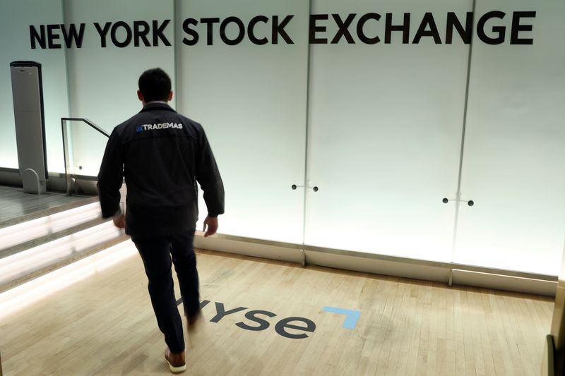 NYSE says manual error triggered major trading glitch