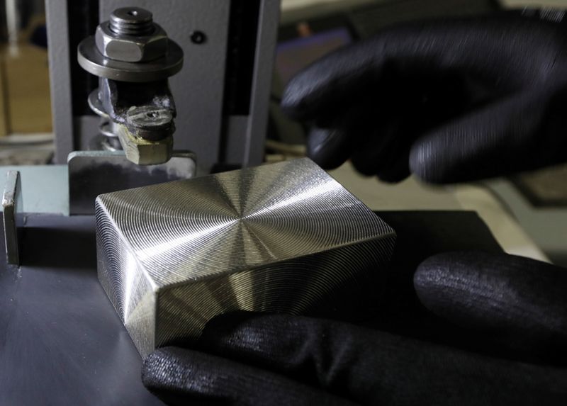 Electric vehicles throw palladium's mega-rally into reverse