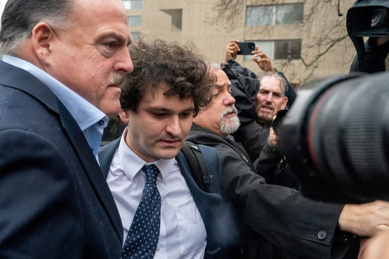 U.S. says FTX founder Bankman-Fried needs limits on communications, asset access