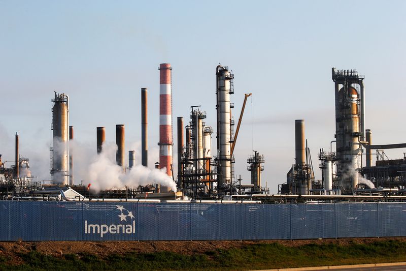 Oil falls about 3% as strong U.S. jobs data prompt interest rate concerns