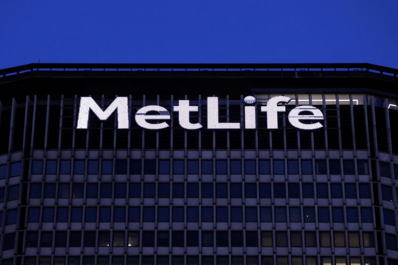 Metlife's investment arm agrees to acquire Raven Capital Management