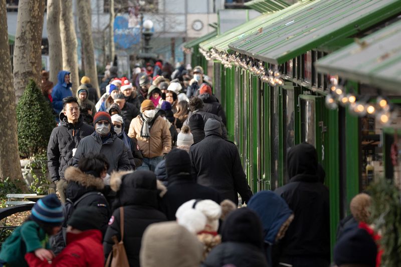 Americans in January expected mostly stable gains in future inflation, NY Fed says