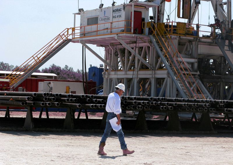 U.S. gas producers skimped on price hedges and now face a reckoning