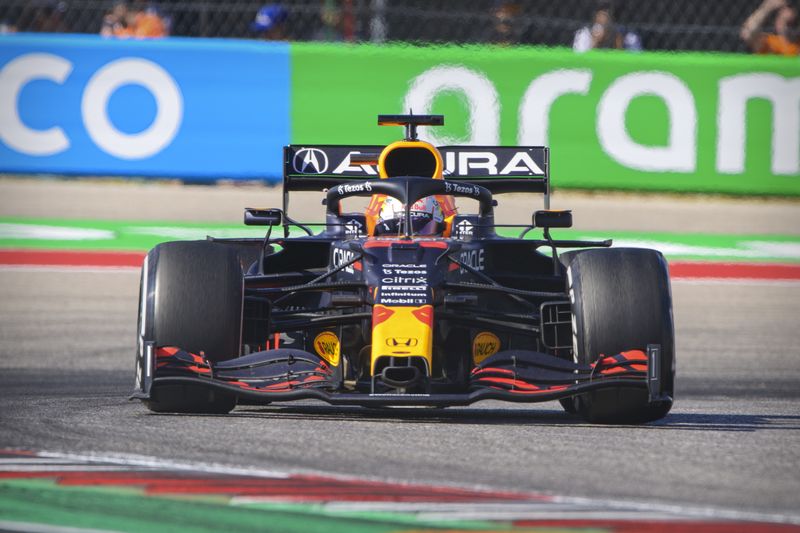Motor racing-Multiple F1 teams contact Honda for 2026 partnership
