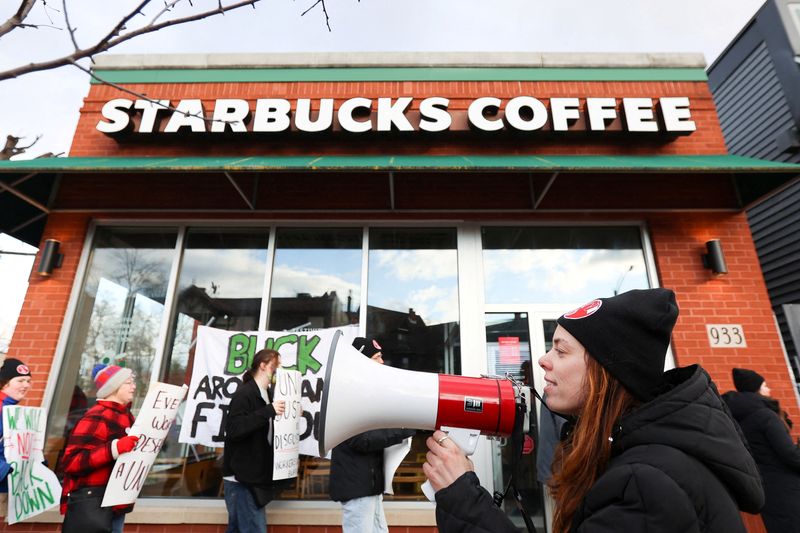 Starbucks eludes U.S. agency's bid to shield pro-union workers from firings