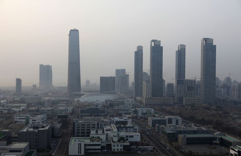 S.Korea regulator fines two firms for naked shorts under stricter law