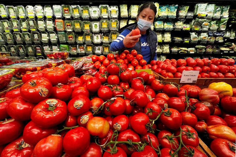 New York City grocers beg legislature for stricter shoplifting laws as thefts continue to rise