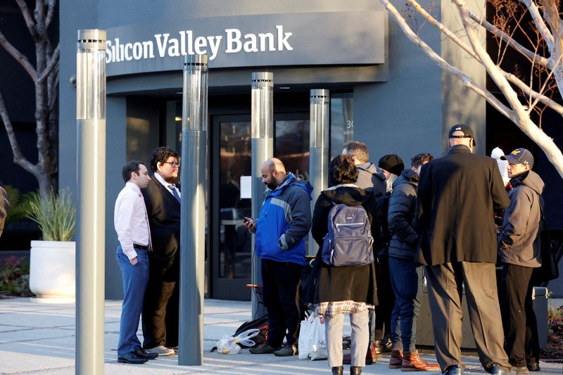 Social media-driven bank runs burden regulators with a bigger problem