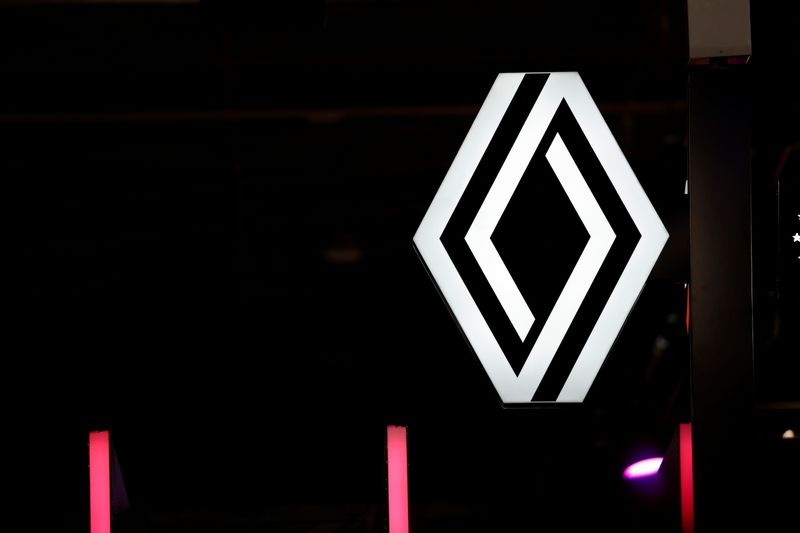 Renault in talks with Nissan on EV charging in Europe -Renault executive