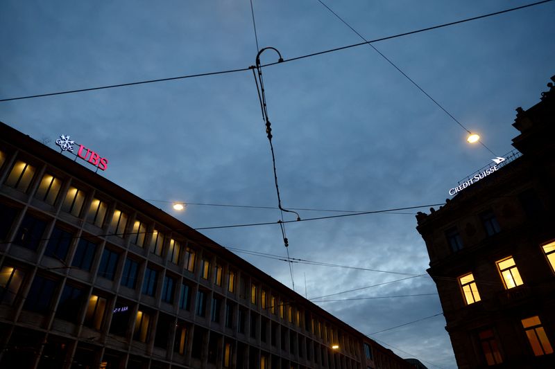 UBS's Dargan and Credit Suisse's McDonagh to lead merger: newspaper