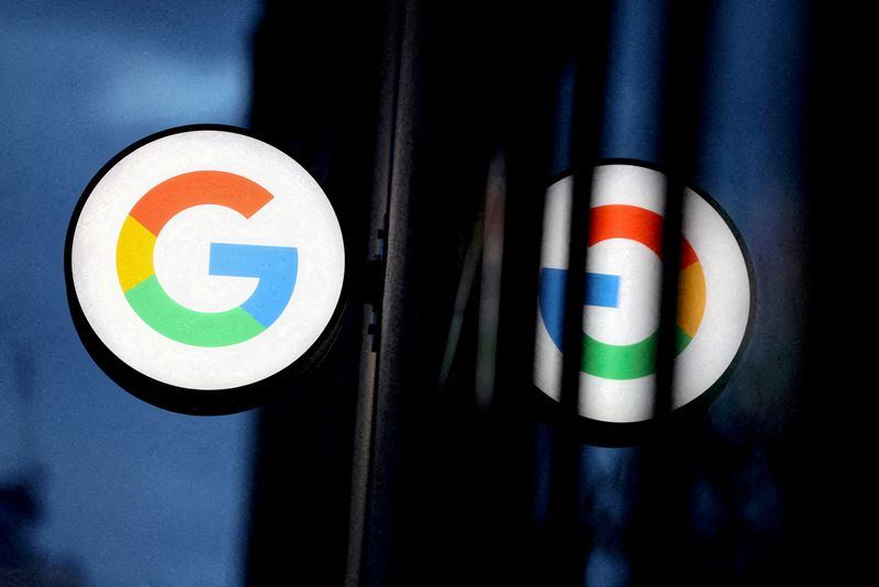 EU regulators clear Google's maths app deal