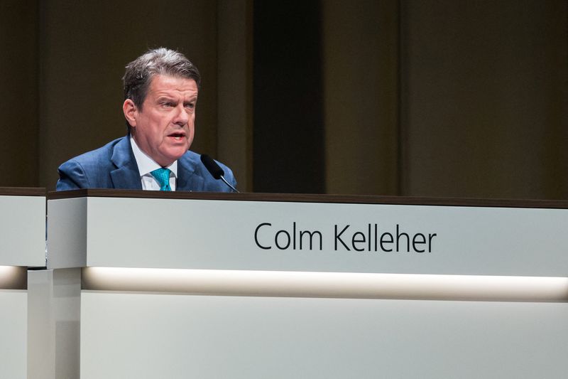 UBS shareholders re-elect Kelleher as Chairman, board members