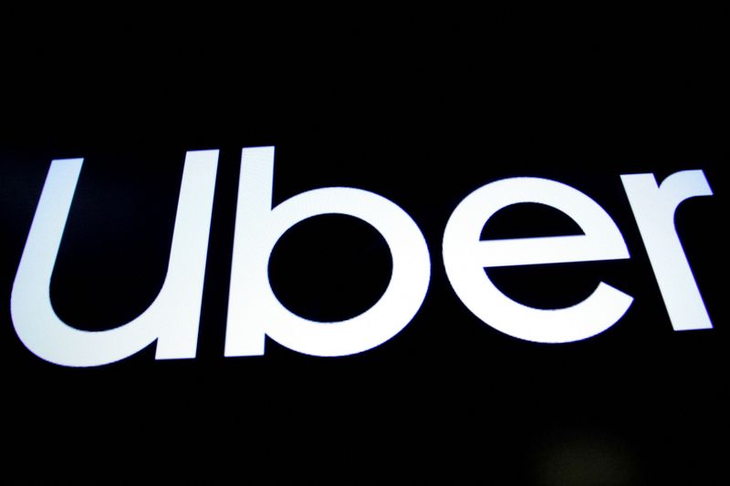 U.S. agency says Uber should face claims that driver ratings are biased