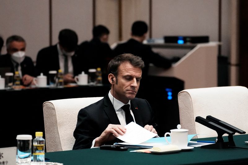 In Beijing, French business community welcomes Macron's overtures