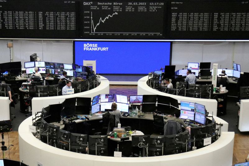 Dollar, stocks slip after Fed minutes spur recession fears