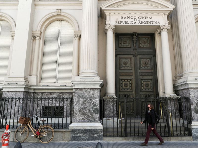 Argentina cenbank mulls another rate hike to tame 100% inflation - adviser, analysts