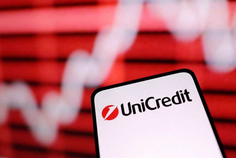 Goldman Sachs lifts UniCredit stake to 7.6%