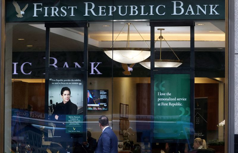 First Republic faces potential curb on borrowing from Fed - Bloomberg News