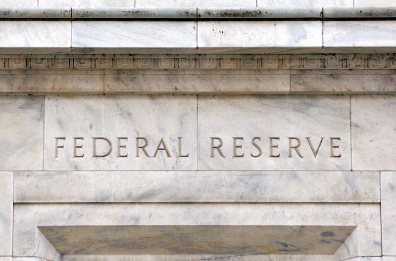 Factbox-Fed, FDIC reviews of US bank failures to spotlight problems, fixes