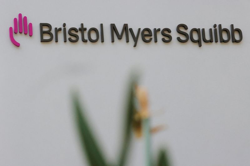 Bristol Myers looks to new CEO as competition from generic drugs heats up