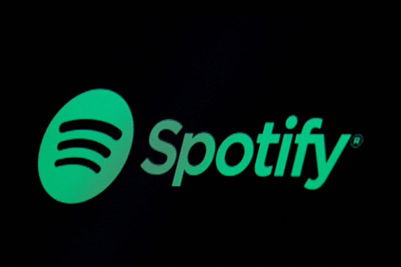 Spotify investigates issues after reports of outage