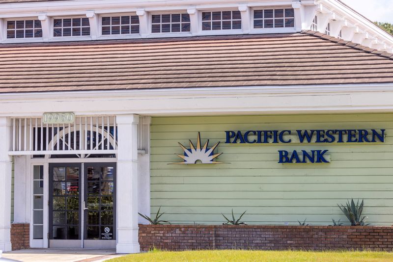 PacWest shares pare gains after dividend cut fails to stem market fears
