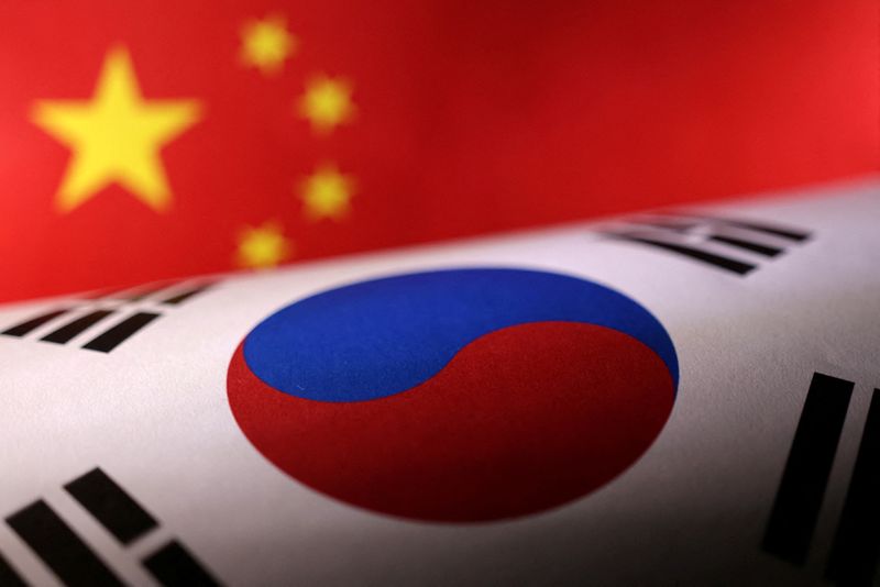 China, South Korea agree to strengthen talks on chip industry - Chinese commerce ministry