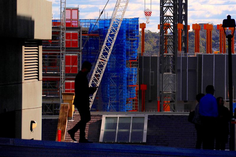 Australia first-quarter business investment hits 7-year high, outlook solid