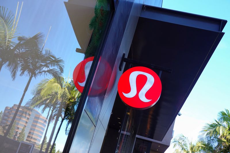 Lululemon outlook lift thrills Wall St as yogawear stays in vogue