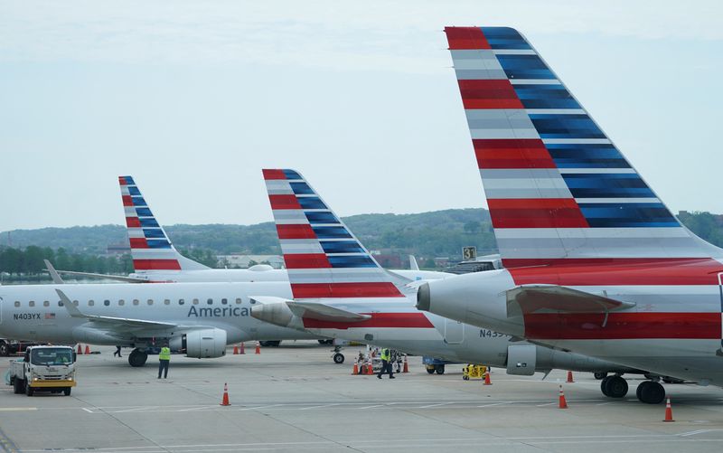 US judge delays American Airlines, JetBlue injunction date