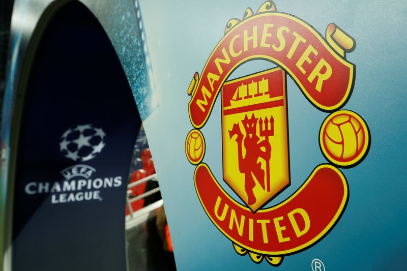 Exclusive-Manchester United discusses granting exclusivity to Qatari Sheikh in $6 billion-plus sale -sources