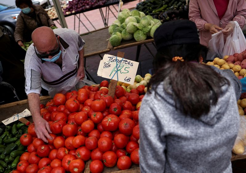 Fed's Barkin says "comfortable doing more" if inflation does not fall